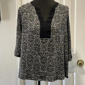 Croft & Barrow Quarter Sleeve V-Neck Printed Top Size 1x
